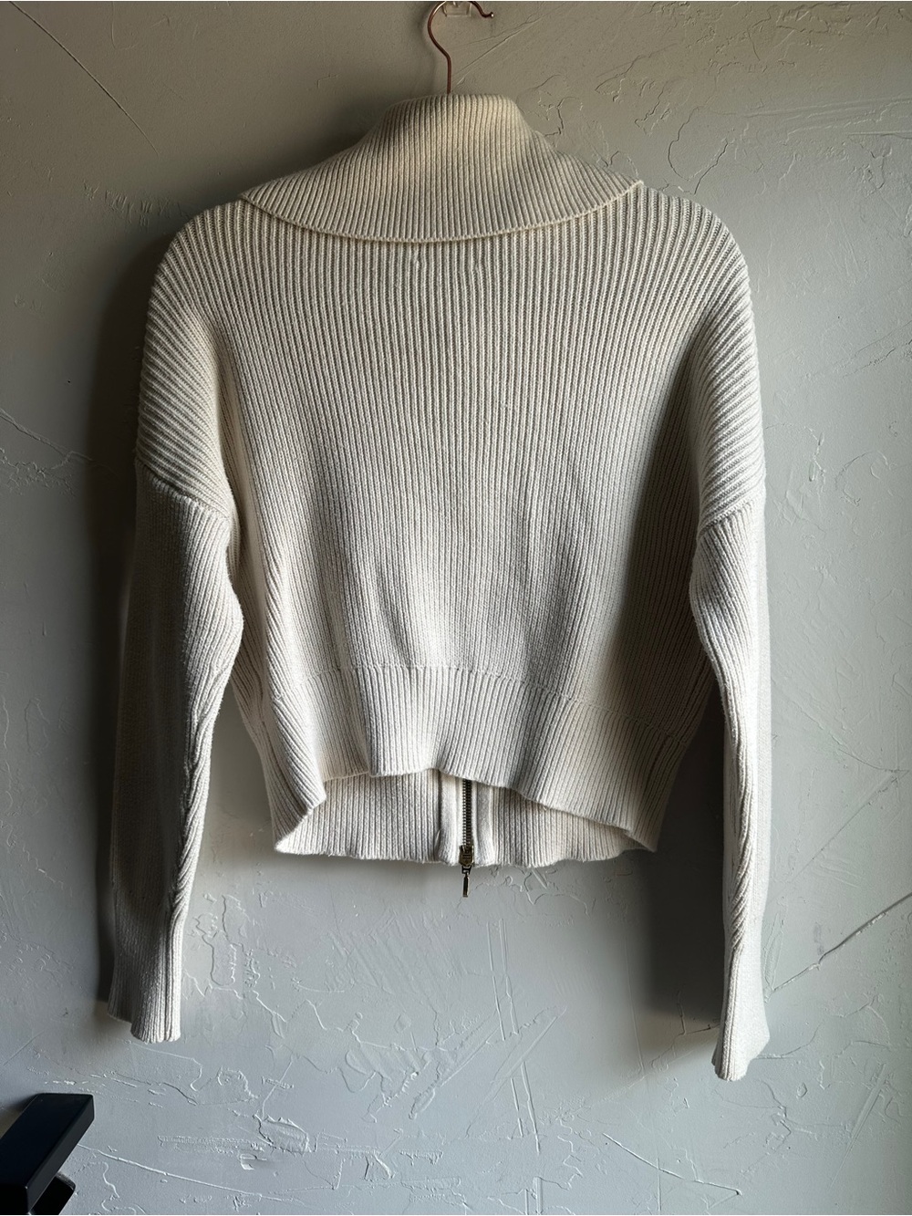 Abercrombie & Fitch Ribbed Zip Up Sweater Cream Cropped Soft Girl Sz S - Picture 3 of 9